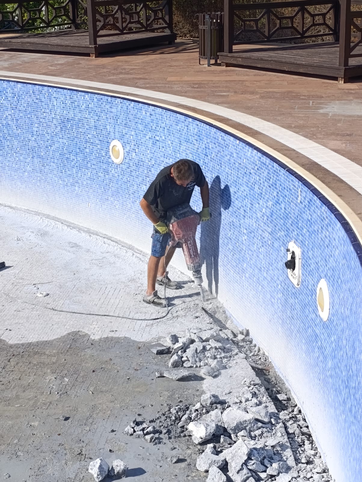 Bodrum Bintaş Karot kontrollü bina yıkımı ve beton kırma