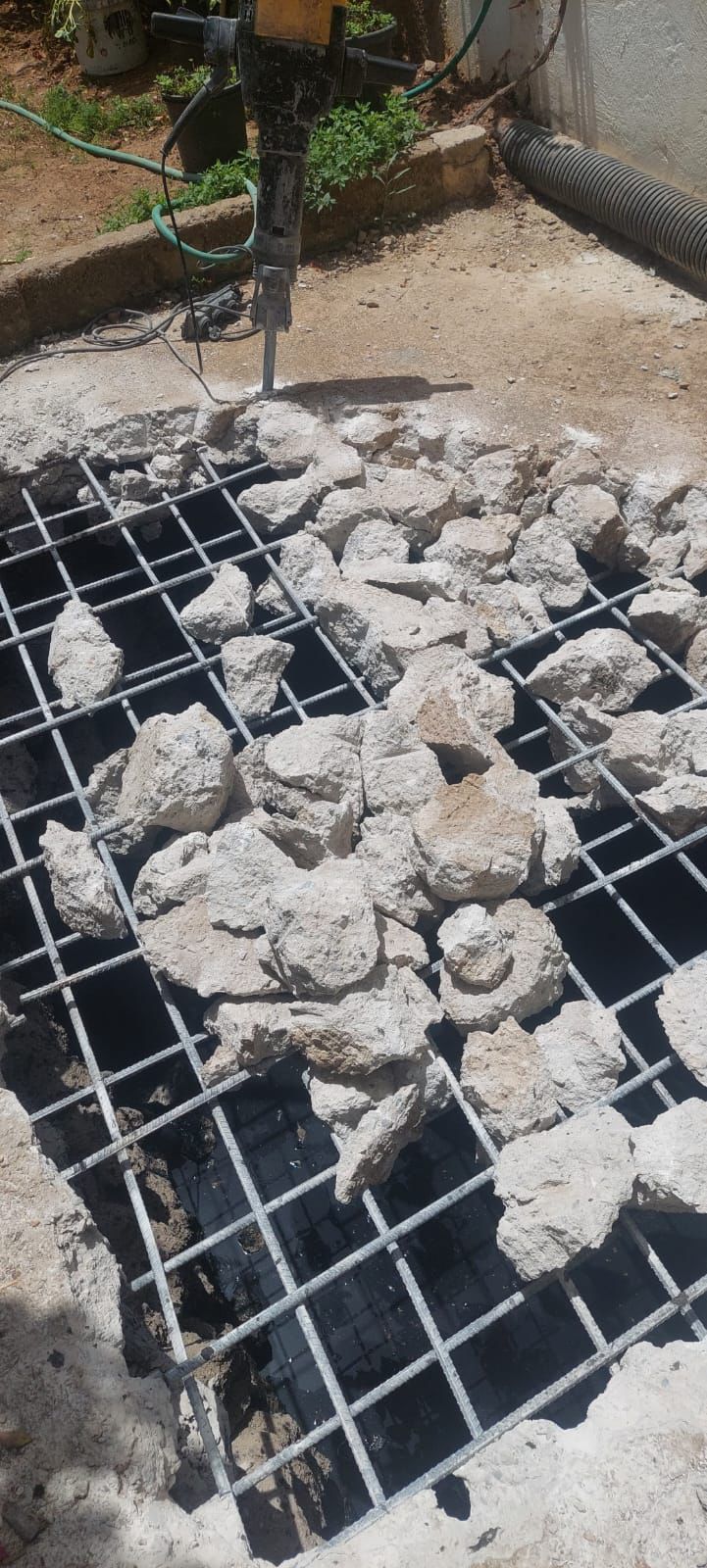 Endüstriyel tesislerde beton kırma hizmeti